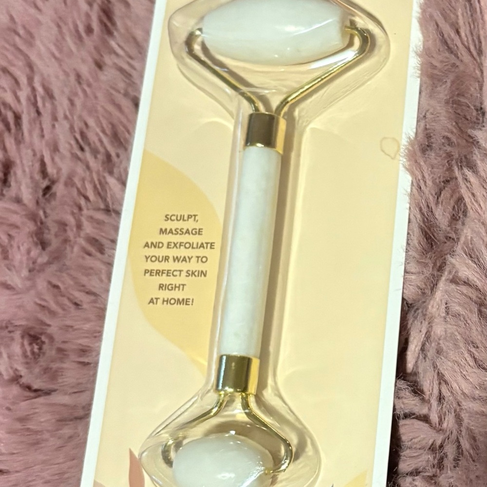 White and Gold Facial Roller